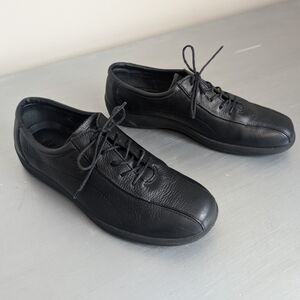 ecco super soft confort Leather  Sneaker women Sz 42 Eur